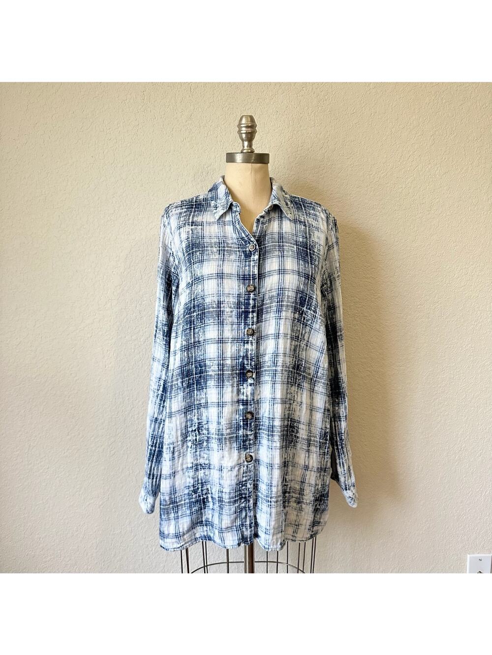 J. JILL Tunic Shirt Blue White Plaid Crinkled Button Up Retro